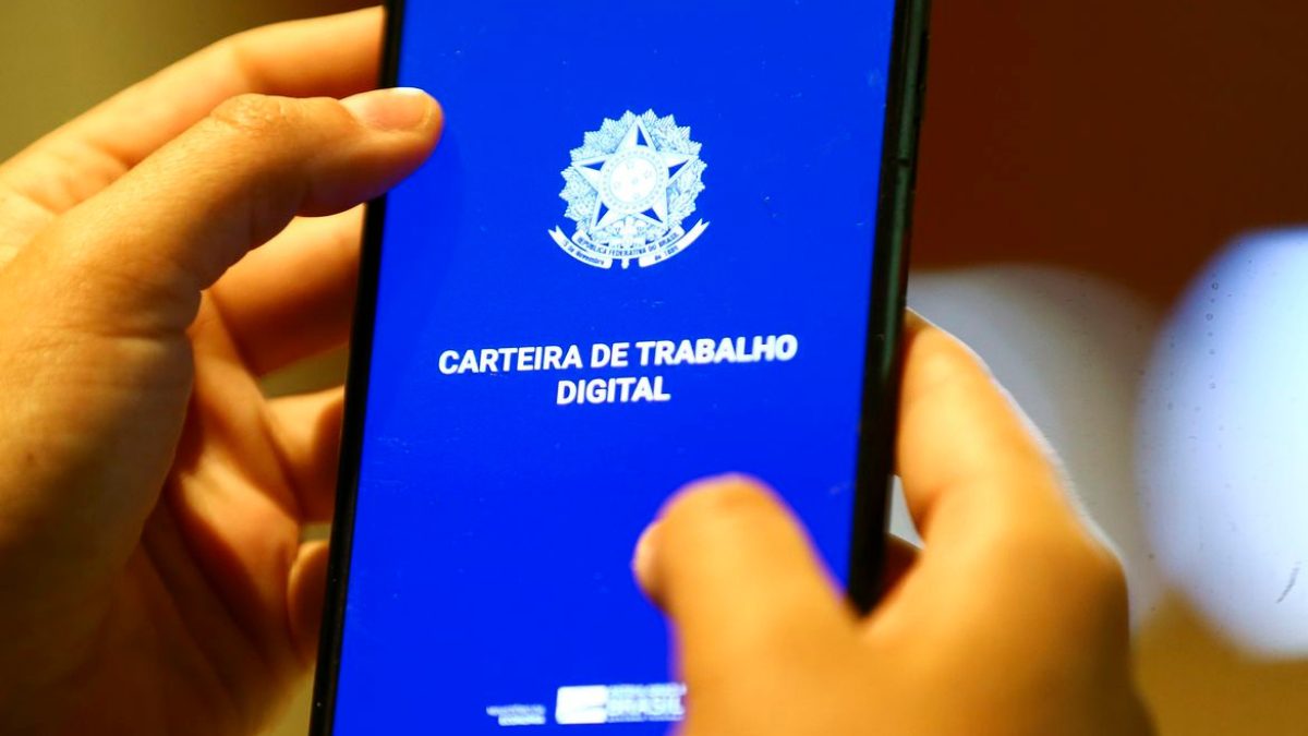 Trabalho em feriados tem NOVAS REGRAS anunciadas pelo governo; saiba detalhes