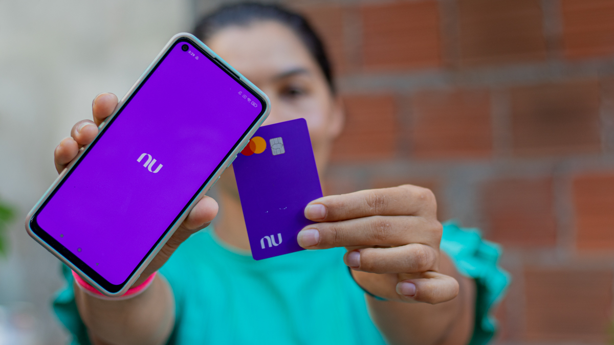 Clientes Nubank com cartão de crédito do banco recebem comunicado de alerta